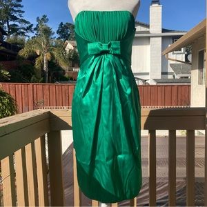 56- Delaru Strapless Midi Dress w Back Slit